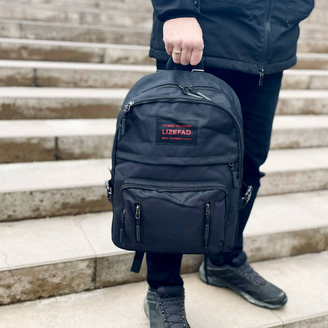 

Рюкзак городской повседневный молодежный унисекс черный спортивный