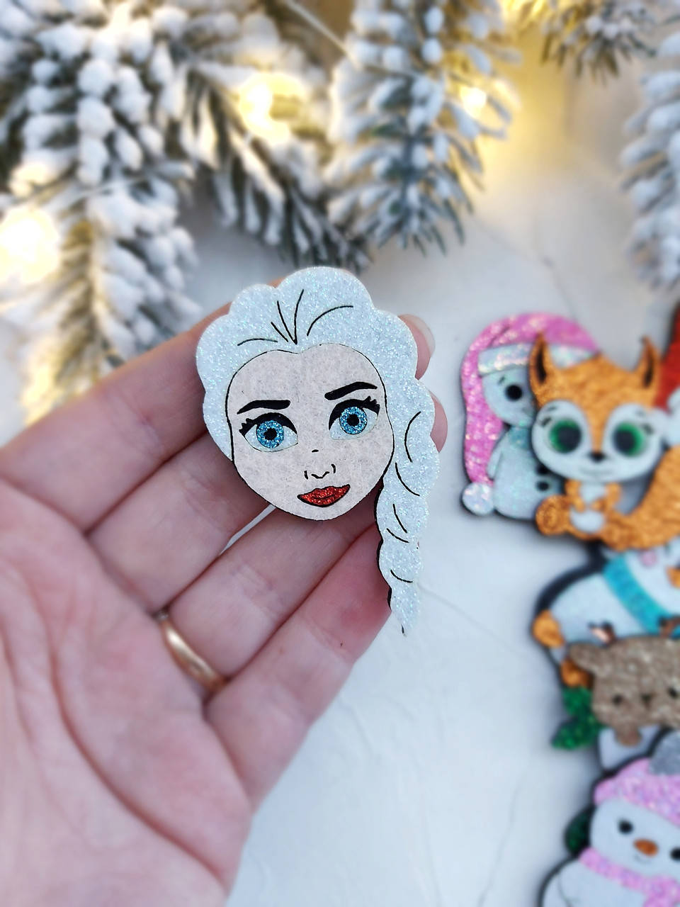 

Патч ЕЛЬЗА, 6*3.5см СКЛЕЄНИЙ