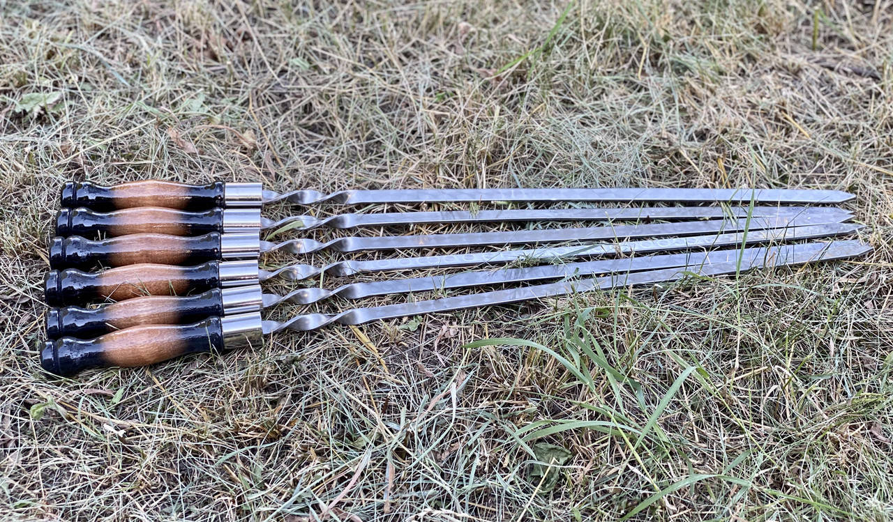 

Шампур ПРЕМИУМ, с деревяной ручкой Подарок начальнику на праздник день рождение