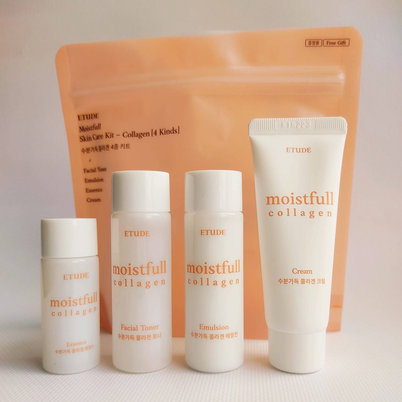 

Набор миниатюр корейской косметики Etude House Moistfull Collagen Skin Care Kit 4шт