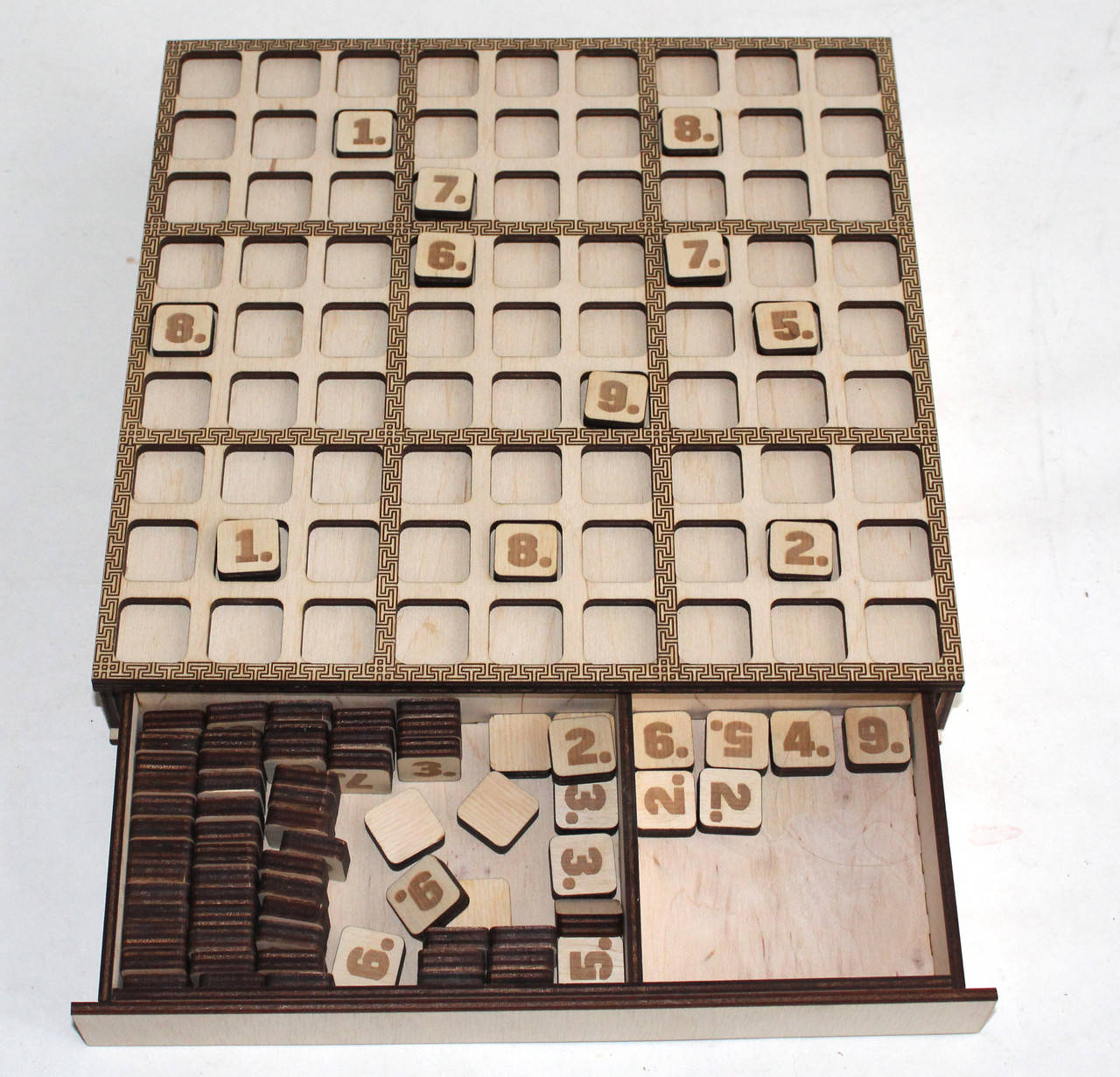 

Деревянная игра судоку. Kalinin арт 2004, Бежевый