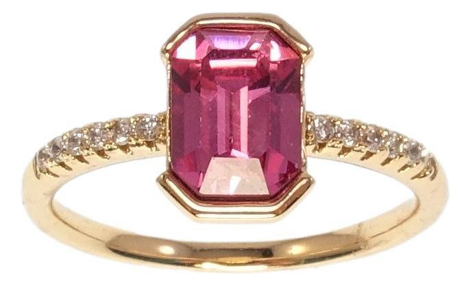 

Кольцо Xuping Позолота 18K с кр-ми Swarovski "Кристалл Rose на шинке циркония 10х6мм" р.18,18.5,19.5