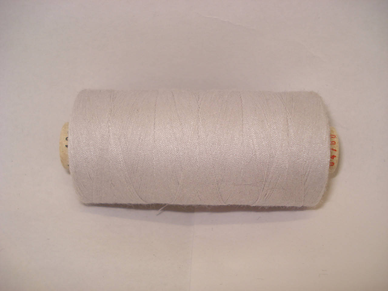 

Нитка ALTERFIL №120 1000м.col 04780 св.серый