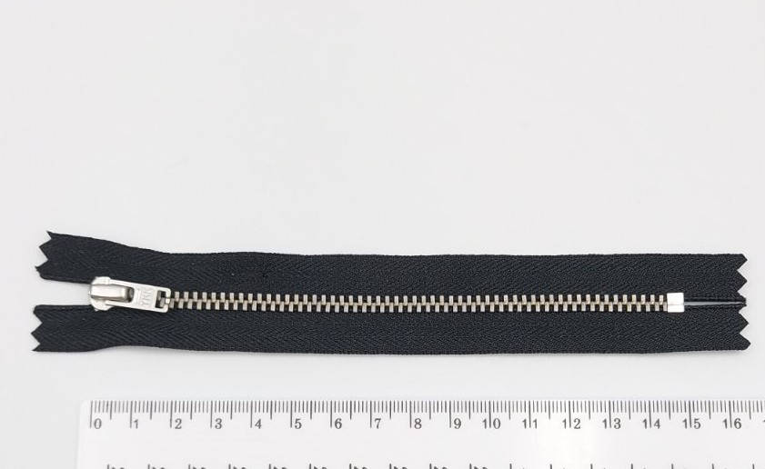 

Молния для джинс YKK, черная , 15 см, Черный