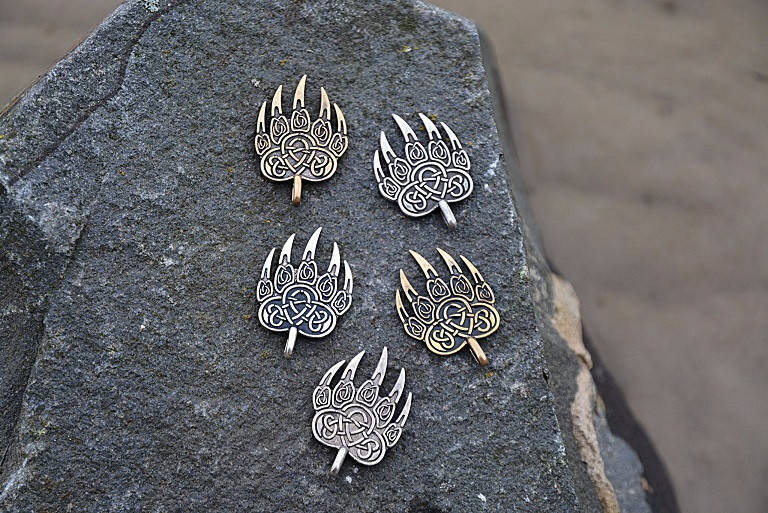 

Печать Велеса медвежья лапа малая Кулон амулет серебро 925