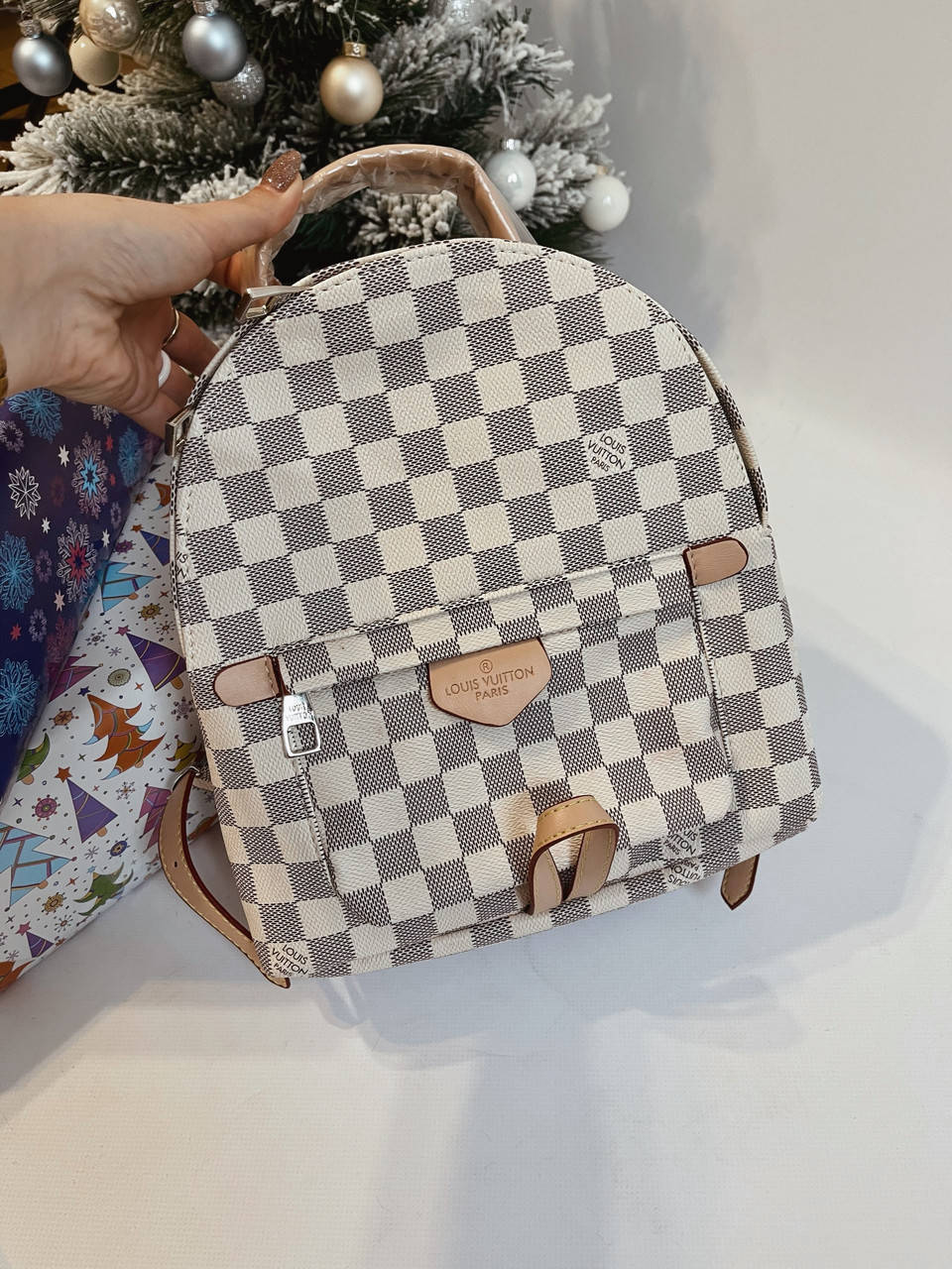 

Рюкзак бежевый в стиле Louis Vuitton