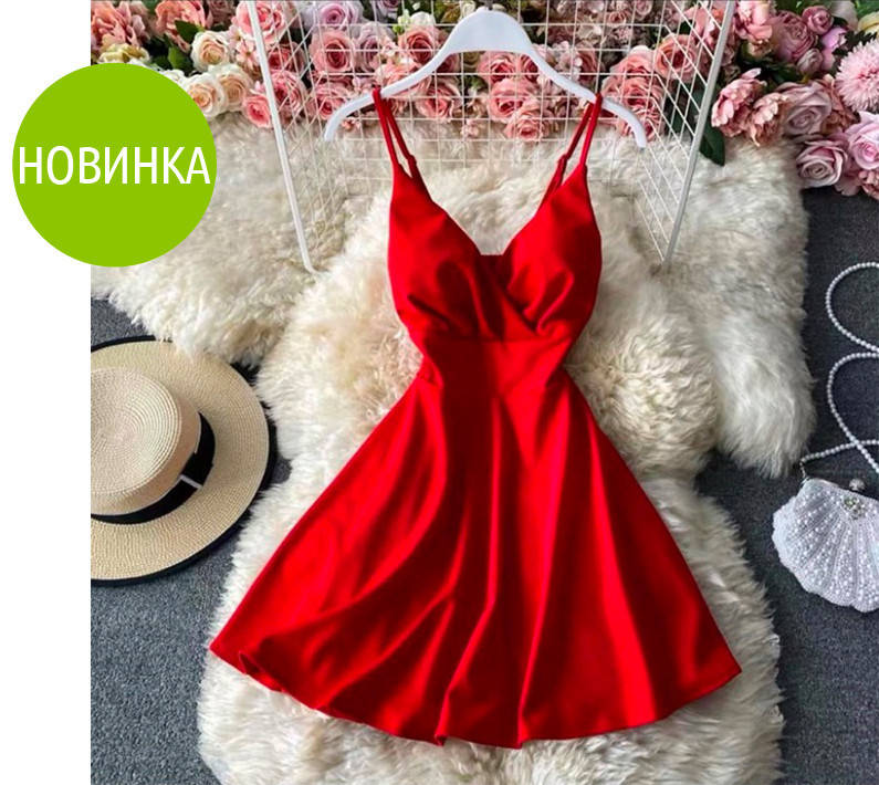 

Коктейльное летнее платье с чашечками Divine Красный, 46