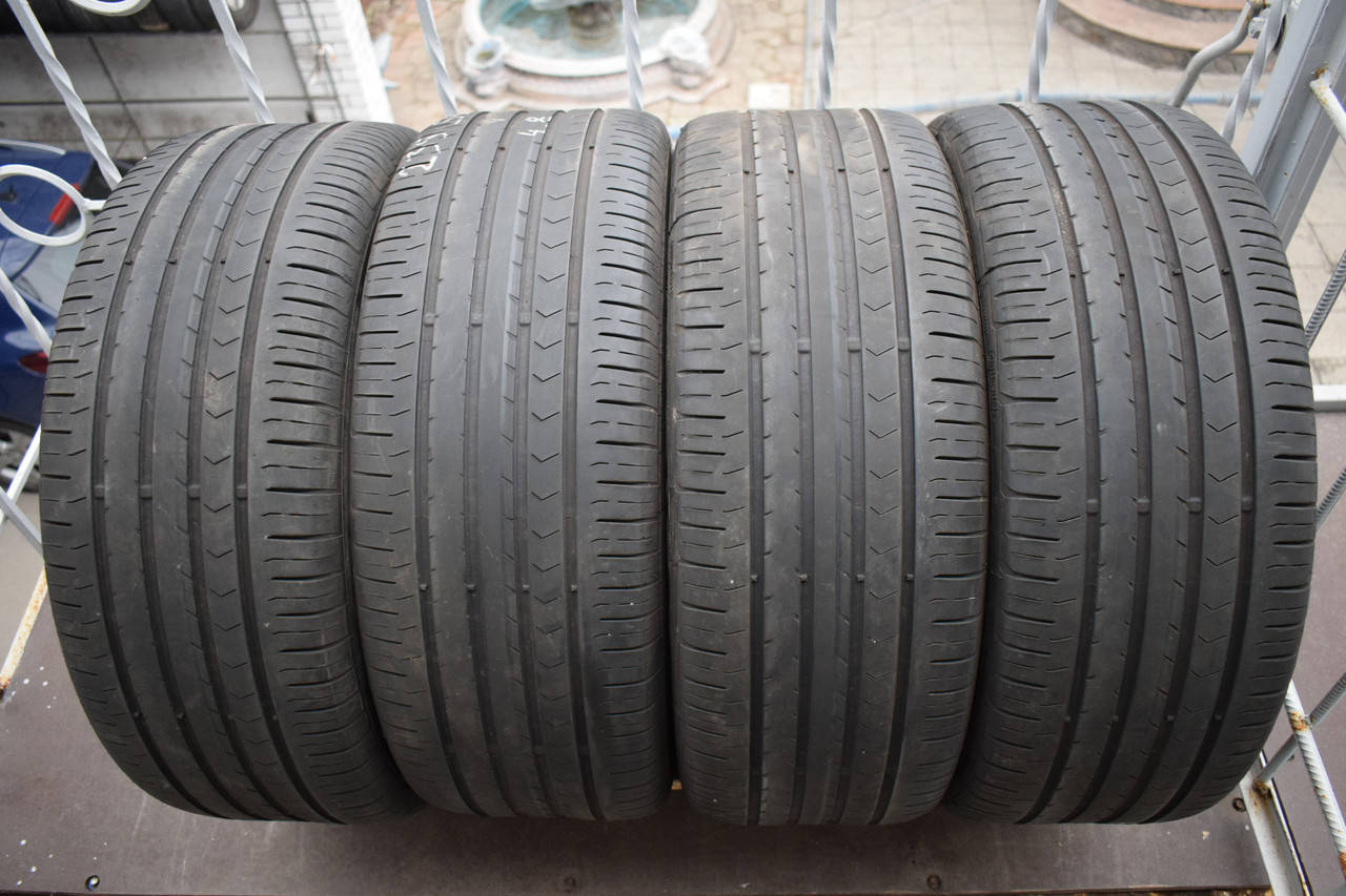

Летние шины б/у 235/55 R17 Continental, комплект, 5 мм, 2017 г.