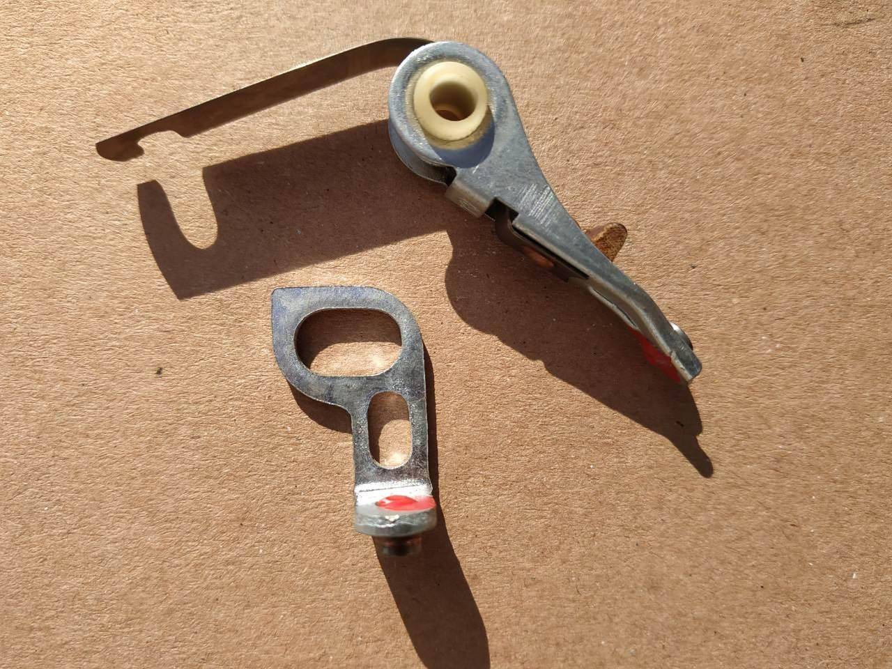 

Контакты К-750