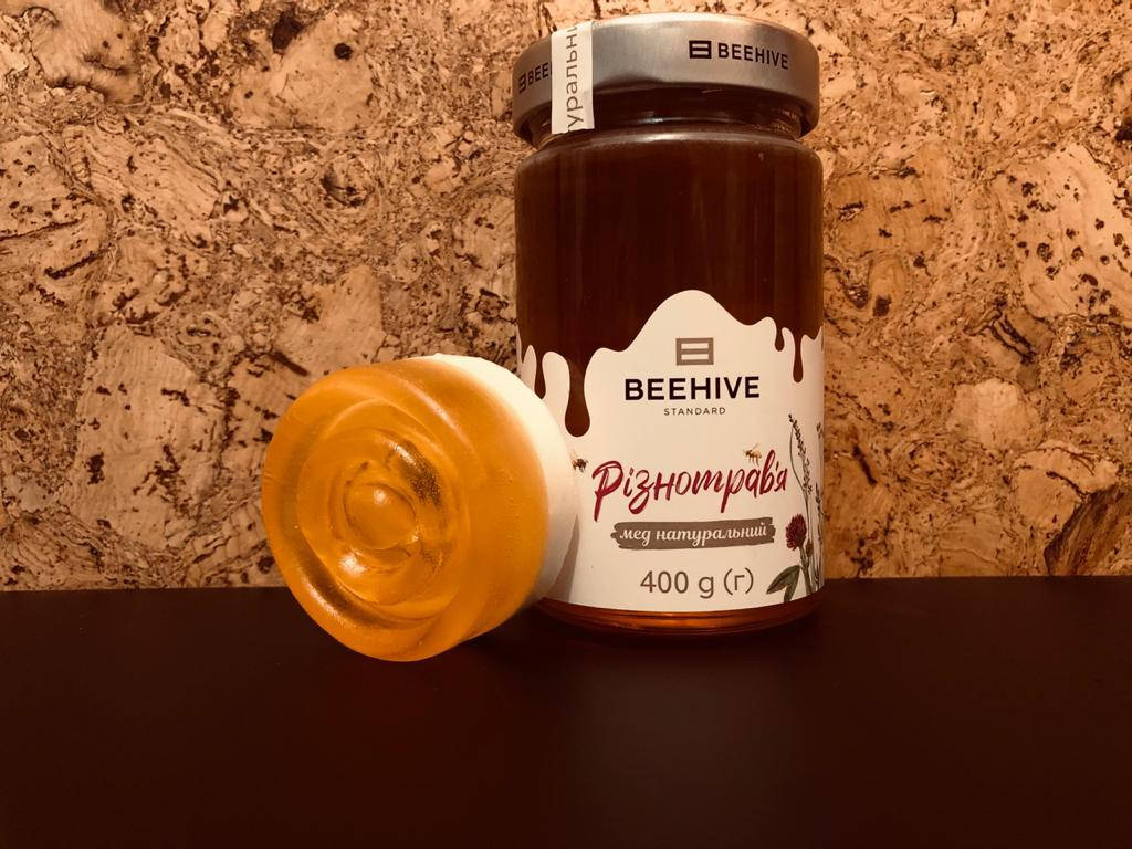 

Натуральное мыло, из "Мёда и молока".