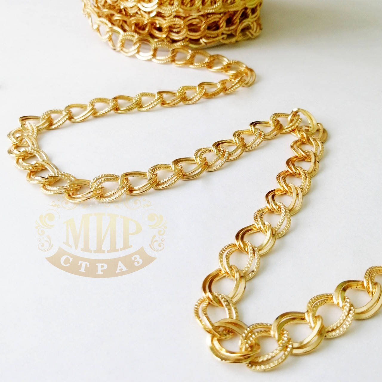 

Металлическая цепь, цвет Gold, ширина 1,3 см*1м