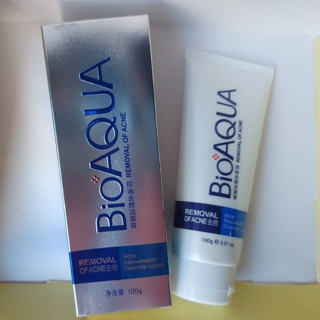 

Пенка для умывания от акне Bioaqua Pure Skin Anti Acne Light Print And Cleanser100 мл