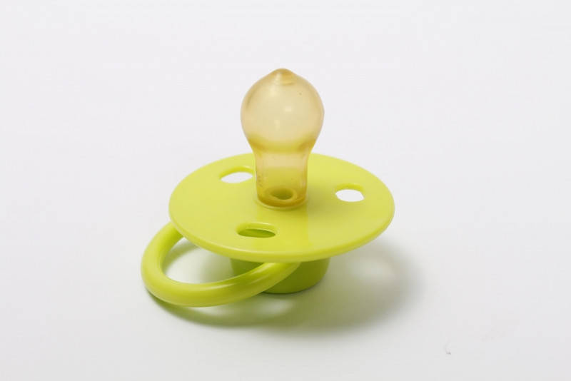 

Пустышка с круглой латексной соской Pk076/0-2 зел