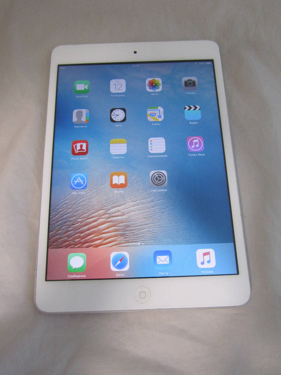 

Apple iPad 16Gb WI-FI White, Белый