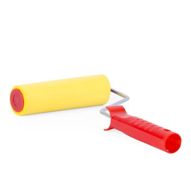 

Валик прижимной обойный 40*150 мм INTERTOOL KT-0017