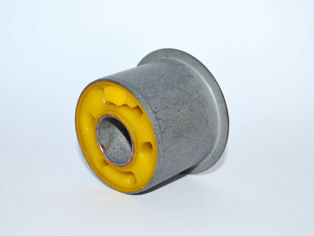 

Полиуретановый сайлентблок задний переднего рычага для Mazda Mazda 3 3 gen. (BM/BN) Седан (2013-2019)