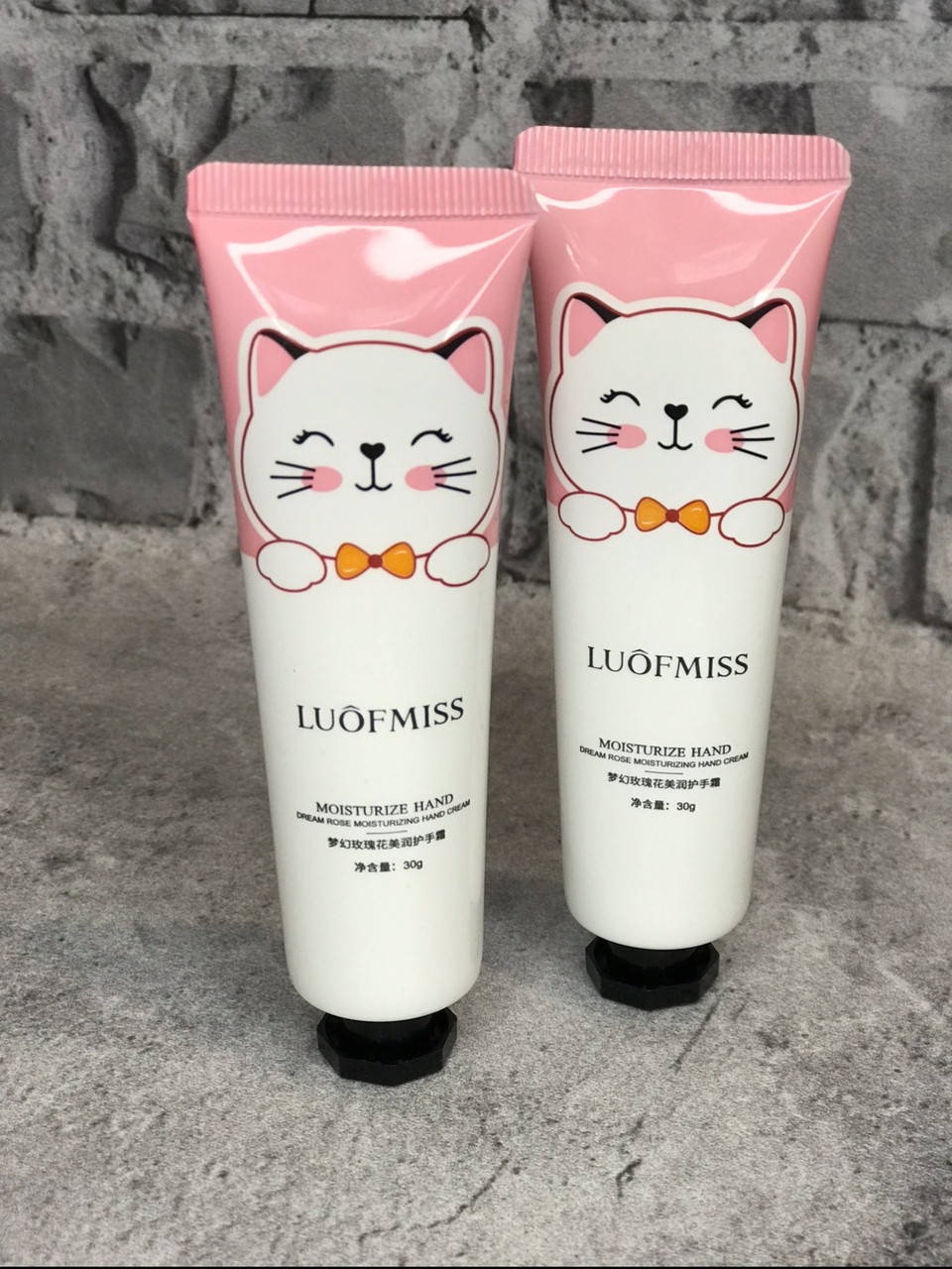 

Крем для рук екстрактом троянди Luofmiss Moisturize Hand Cream