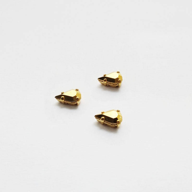 

Капли в цапах Preciosa (Чехия) 10х6 мм Crystal Aurum/золото, Золотистый