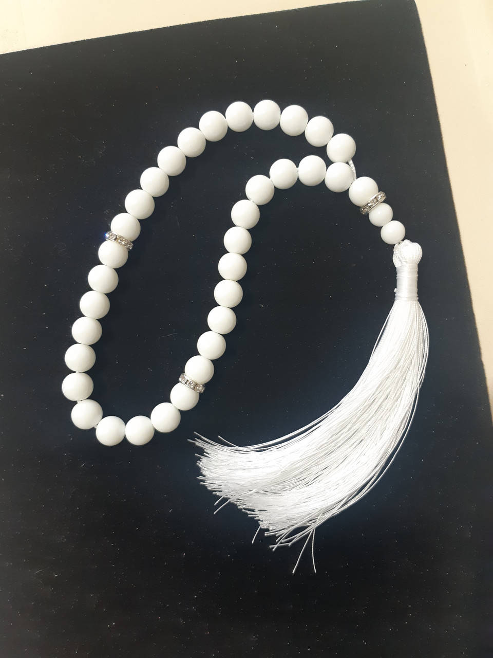 

Четки Агат пресс 33 бусины 10мм