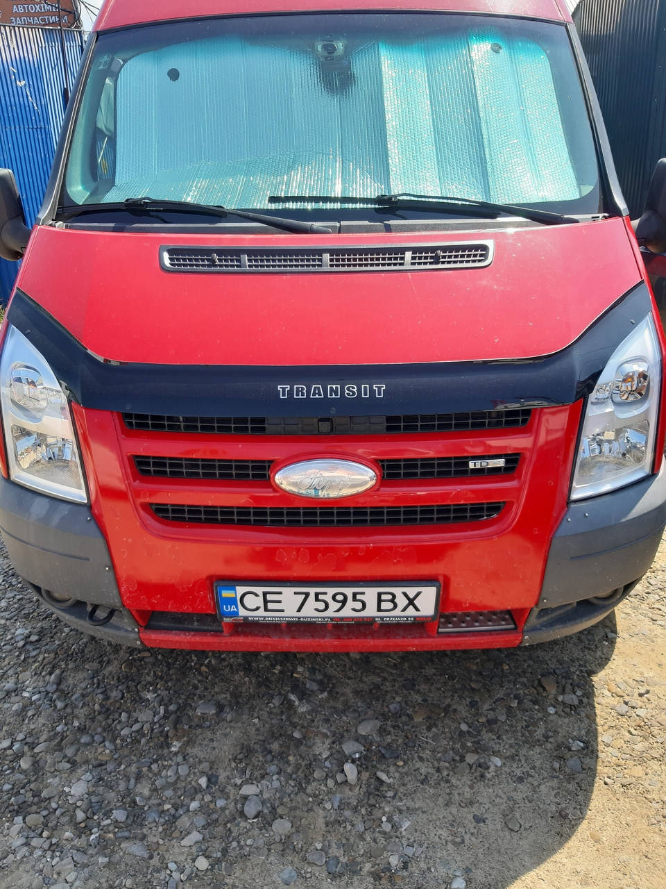 

Дефлектор капота, мухобойка Ford Transit 2007-> VIP