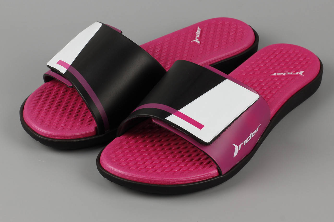 

Шлепанцы женские на липучке Rider Pool Fem 82569-23748 Black/Pink/White райдер Размеры 38 (на 37)