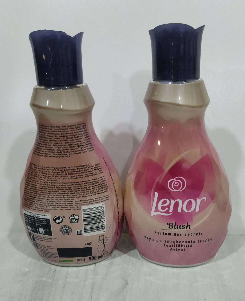 

Lenor жидкий парфюмированный ополаскиватель 900 ml. Италия.