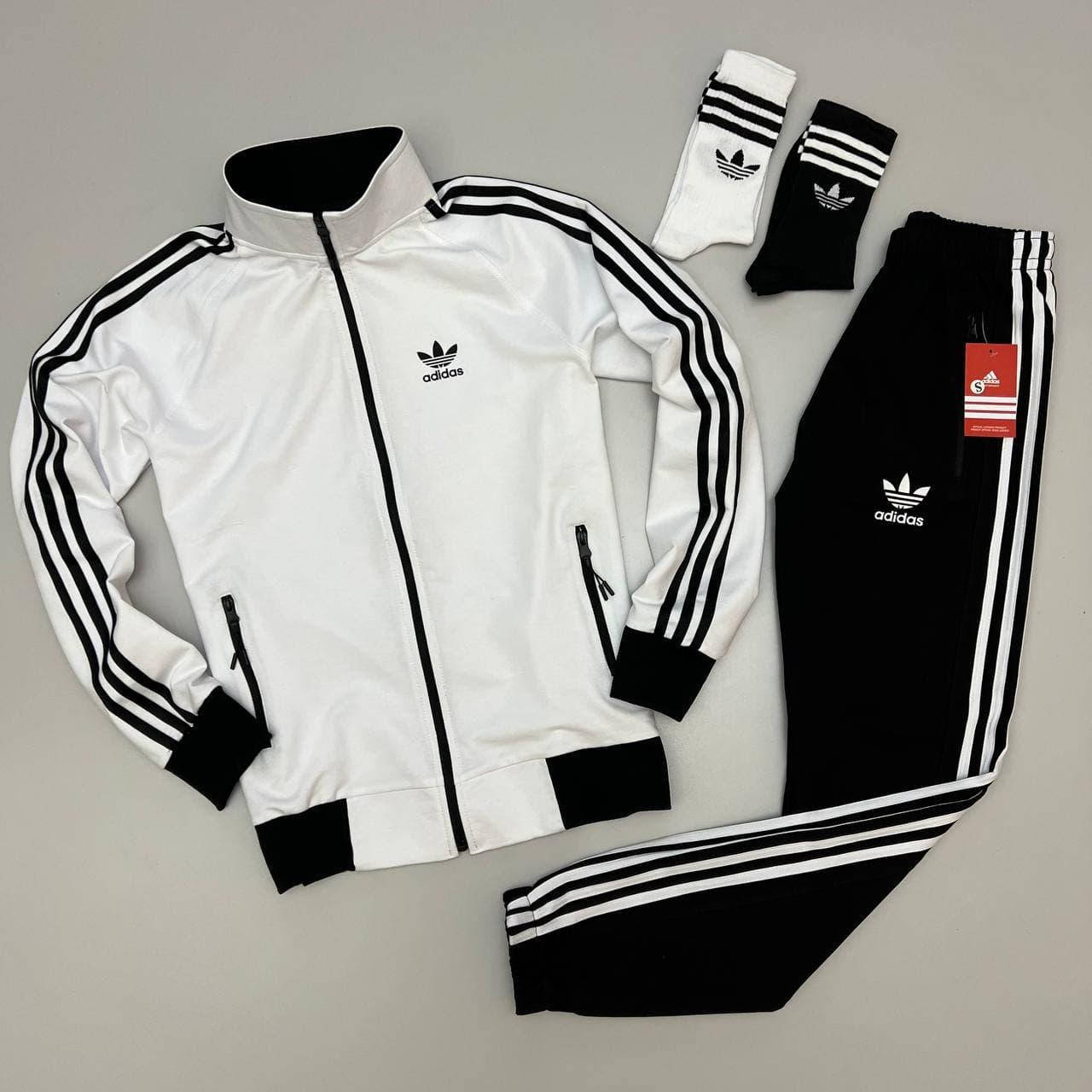 

Мужской спортивный костюм Adidas Адидас с молнией носки в подарок белый
