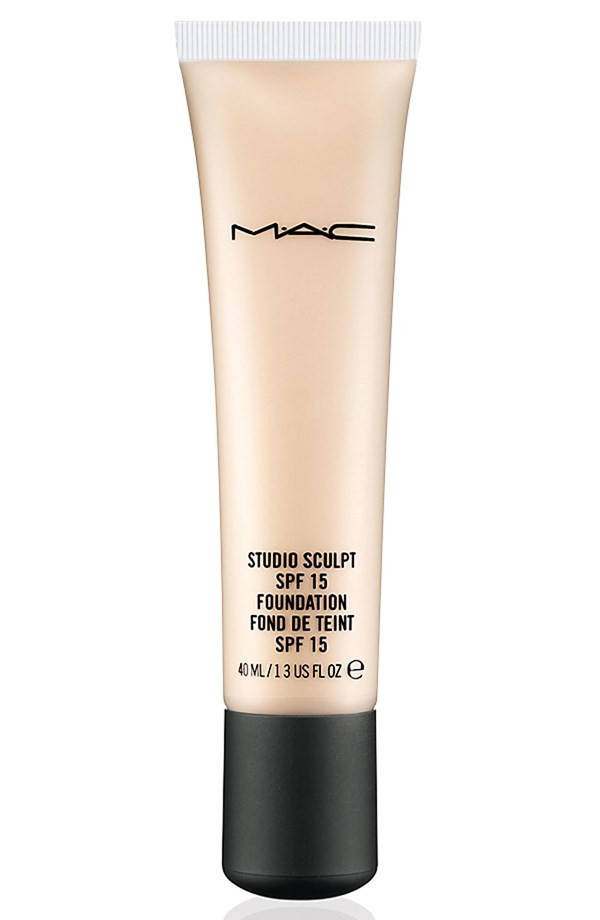 

Тональный крем МАС Studio Sculpt SPF 15 Foundation