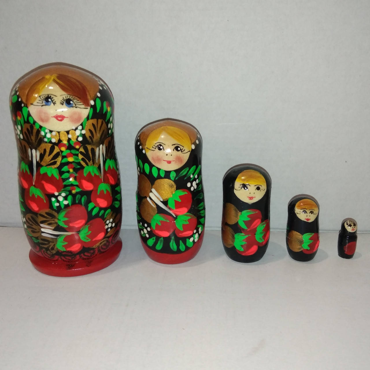 

Матрёшка кукла деревянная 5 в 1.Сувенирная матрёшка.Развивающая игрушка
