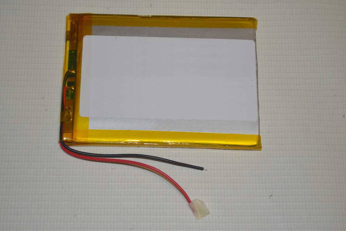 

Универсальный аккумулятор ( АКБ / батарея ) 3.7V 1800mAh (4.0*50*65mm)