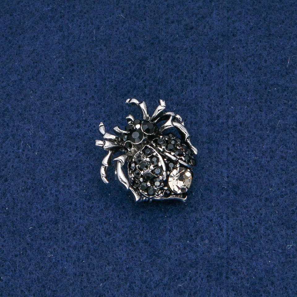 

Брошь Паук, черные стразы и белый кристалл, серебристый металл 30х25мм+-