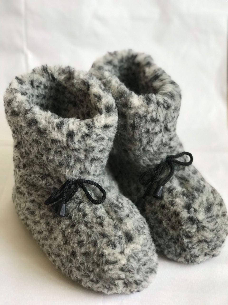 

Чуни из овчины, чуни из овечьей шерсти 40-41, Разные цвета