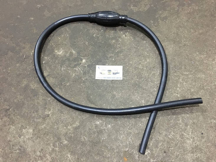 

51-3916024 Шланг перекачки топлива (груша) КАМАЗ, Грузовые Авто (в сборе с шлангом и хомутами) (пр-во Украина)