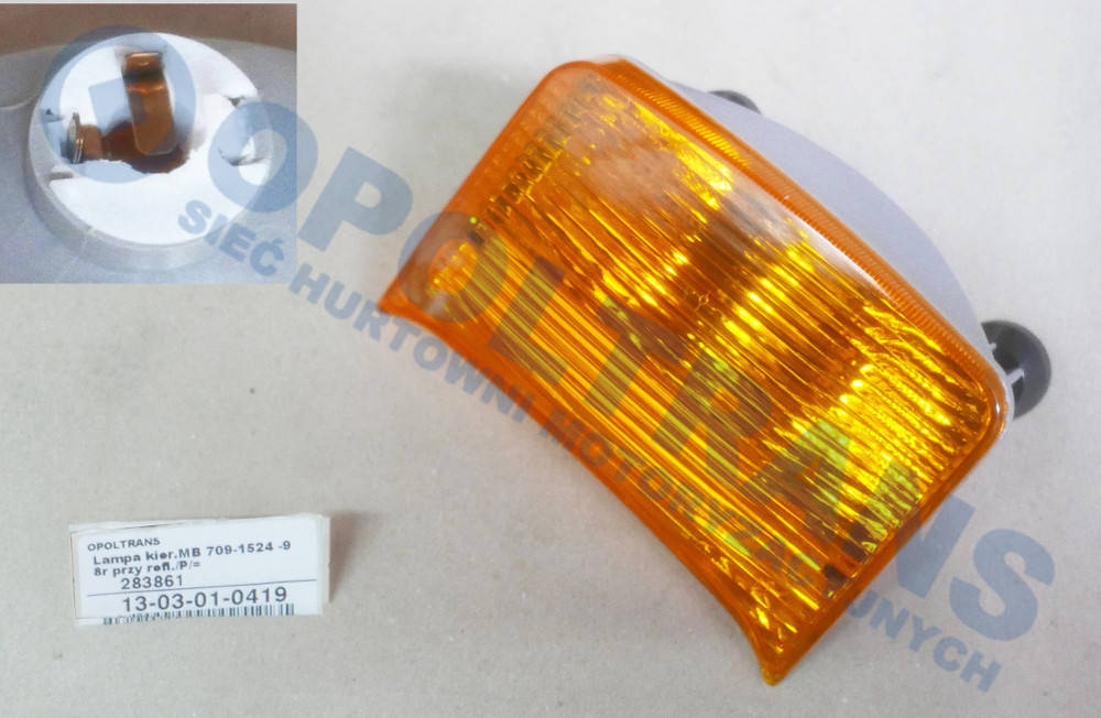 

Фонарь указателя поворота Mercedes 814 правый 13-03-01-0419 TANGDE