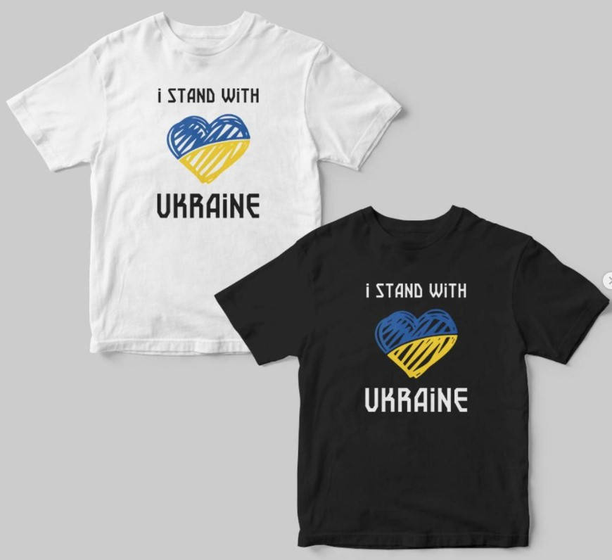 

Футболка патріотична Україна карабель