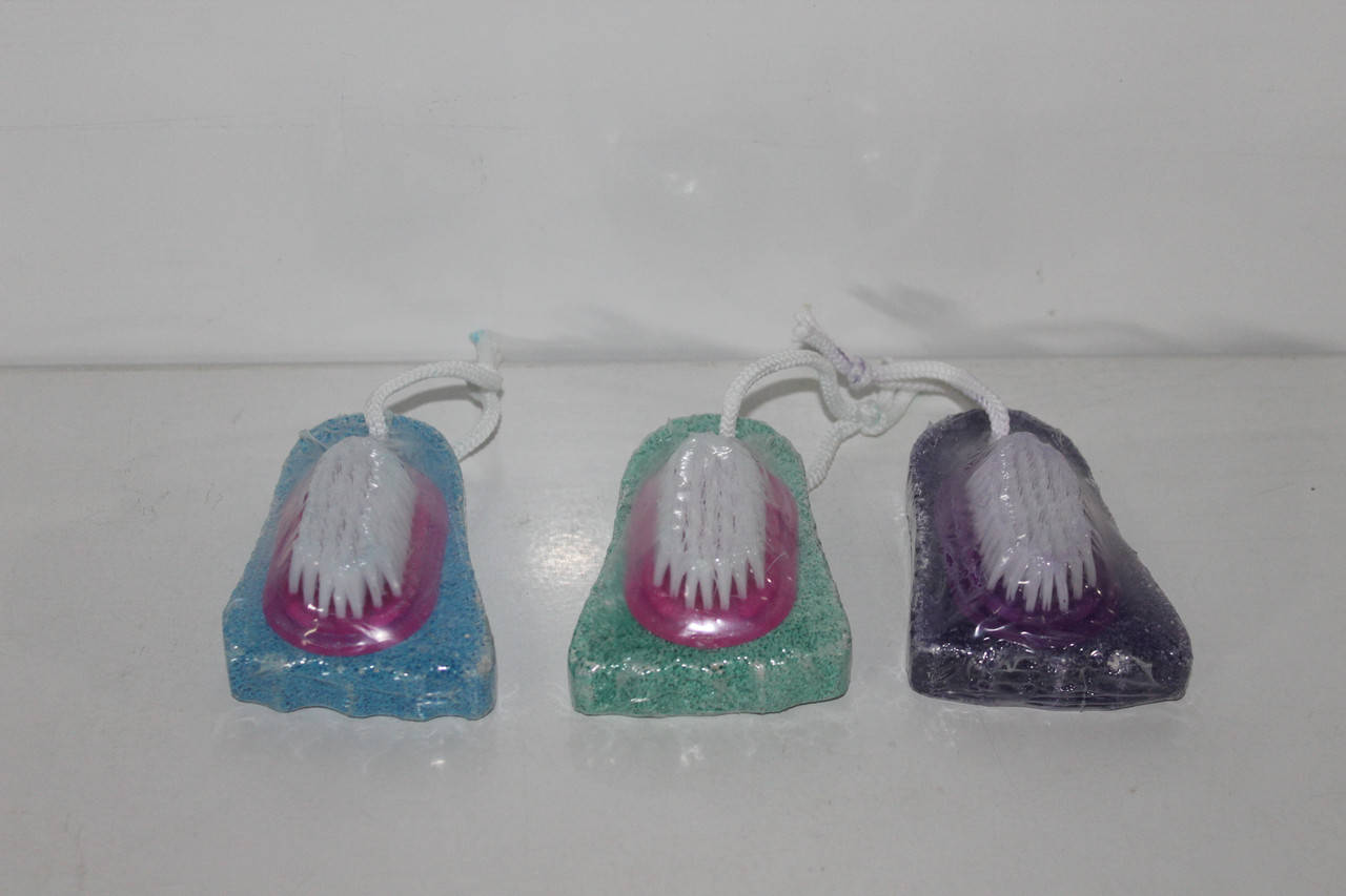 

Пемза с щеткой Стопа 85мм