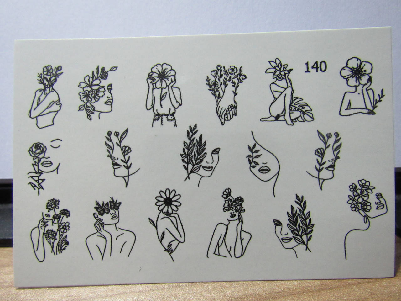 

Люди, обличчя, Черный