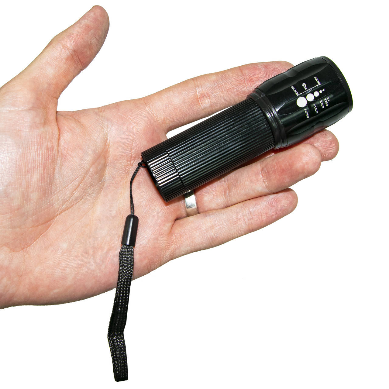 

Светодиодный фонарик ручной Bailong COP BL-8400 туристический фонарь на батарейках, карманный фонарик (NS), Черный