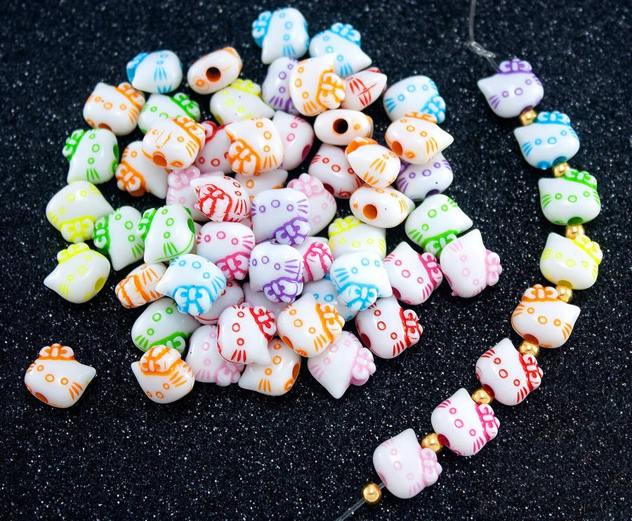 

(20 грамм) Пластиковые бусины 10х10мм Хелло Китти(прим. 40 шт) Цвета - Микс (сп5нг-0602), Золотистый