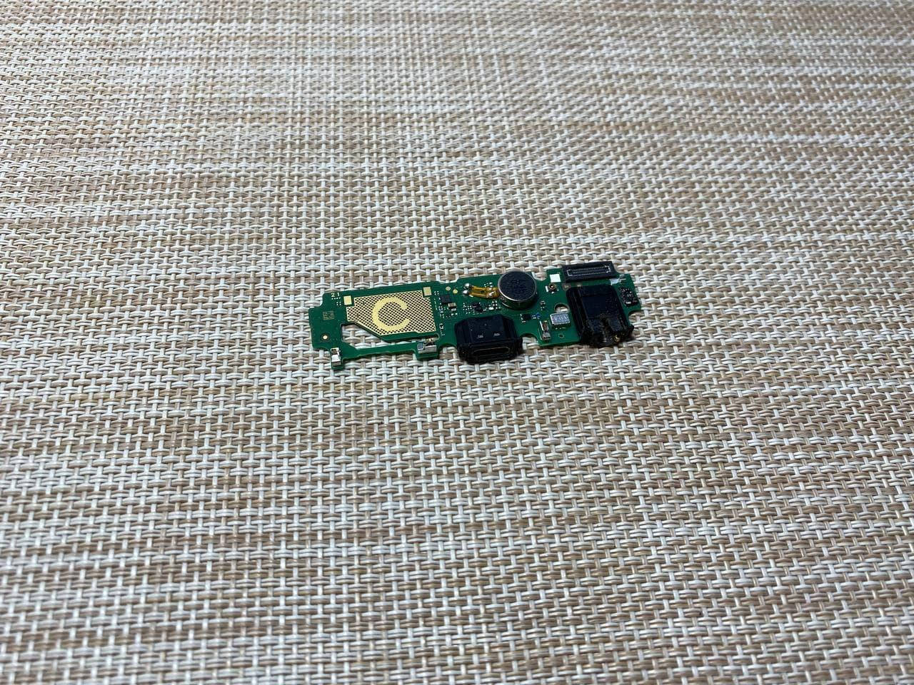 

Нижняя плата USB VIVO Y1s