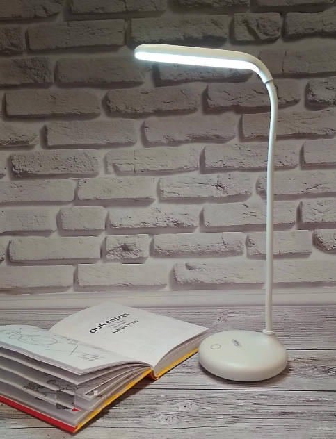 

Настольная LED лампа Remax RL-E190 Dawn (аккумуляторная), Белый