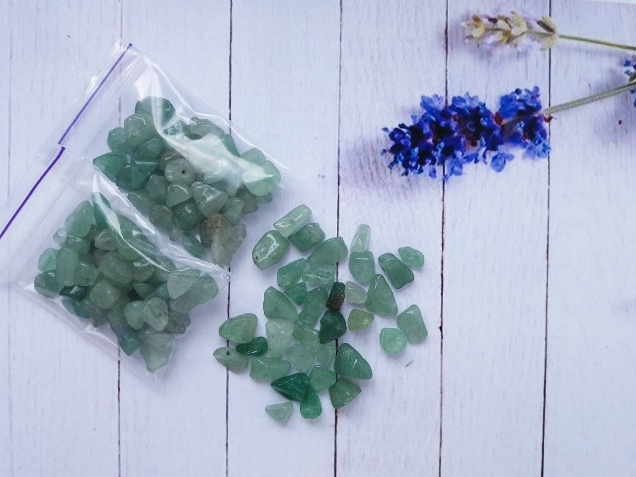 

Сколы камня Нефрита 10 грамм