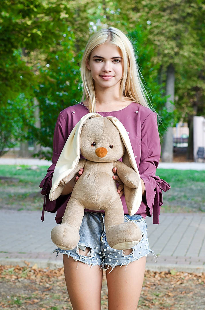 

Плюшевый зайка Майя 80 см Мокко + молочный