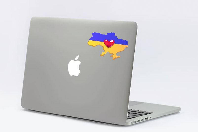 

Патриотическая наклейка на ноутбук / планшет "Сердце Украины" 11х8 см, Прозрачный