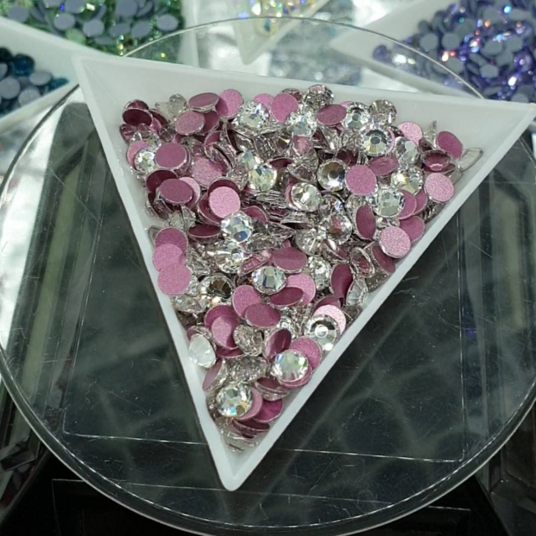 

Стразы ss20 Сrystal 1400шт. (5.0мм) "Crystal Premium" розовая подложка