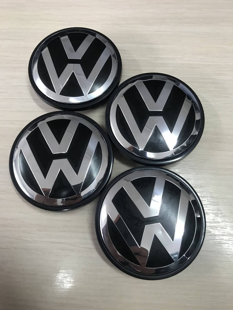 

Колпачки заглушки на диски Volkswagen 7L6 601 149 76/65/13 мм.