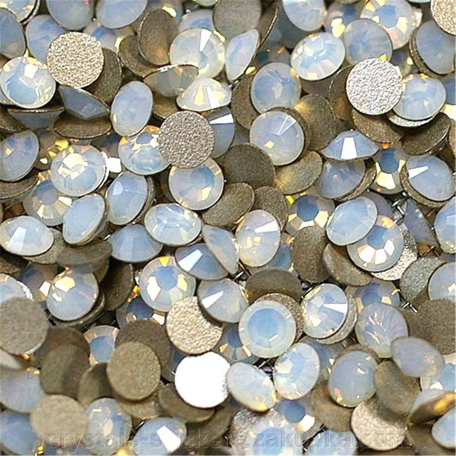 

Стразы "White Opal" SS mix 100 шт