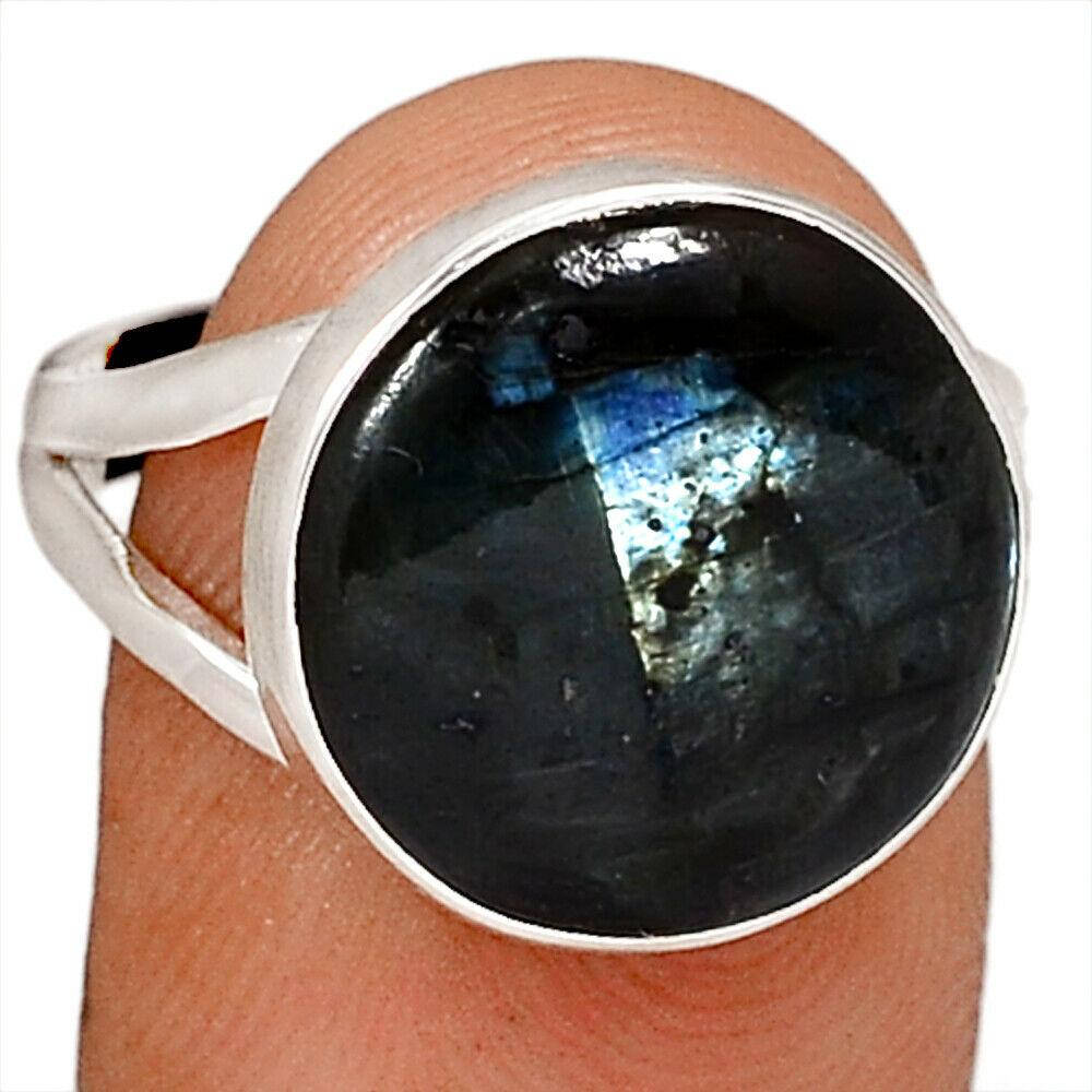 

Серебряное кольцо с ларвикитом черным лунным камнем, 2652КЦЛ