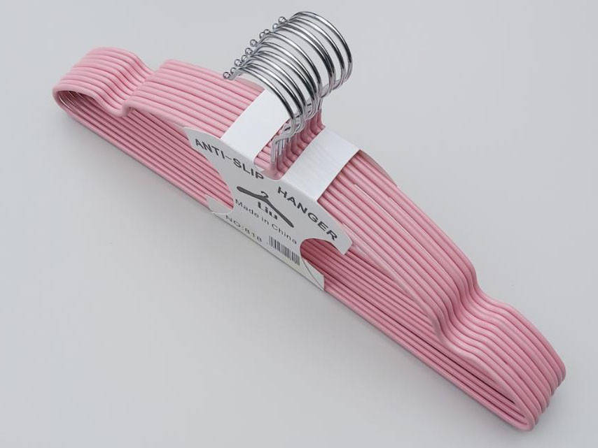 

Плечики тремпеля металлический в силиконовом покрытии нежно-розового цвета, длина 40 см, в упаковке 10 штук