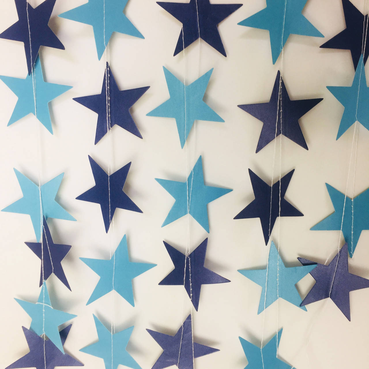 

Гирлянда со звездочками для праздника и декора 4 метра сине-голубая